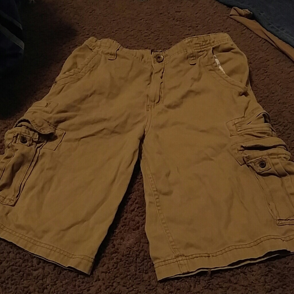 Cargo shorts size 30